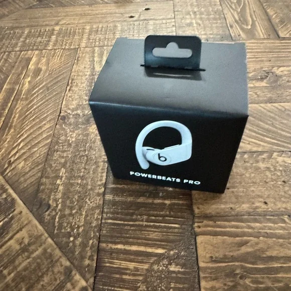 Powerbeats Pro Wireless Earphones - Black - Picture 2 of 6